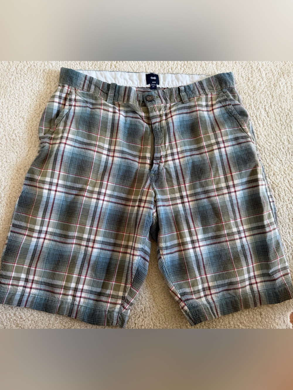 Vintage 90s GAP Men's Green Plaid Flat-Front Shorts with Red Accents
